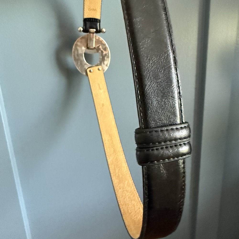 Vintage Black Leather Western Toggle Belt Silver Hammered Buckle Women's M/L - Picture 4 of 6